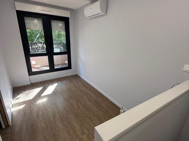 Maison 5 pièces, 72 m² à louer à Talence 33400