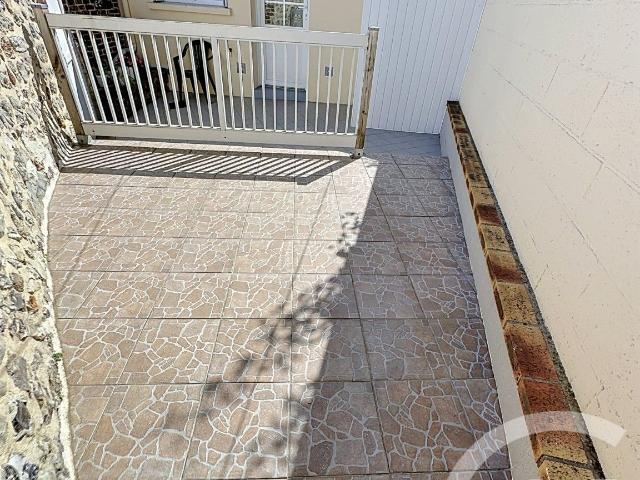 Maison 5 pièces 74 m²