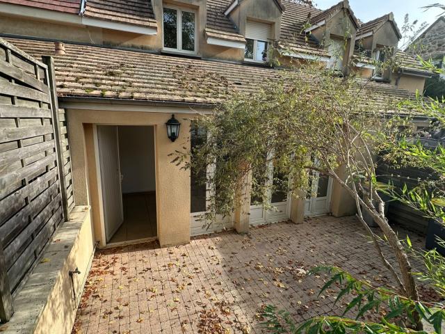 Maison 5 pièces 74 m²