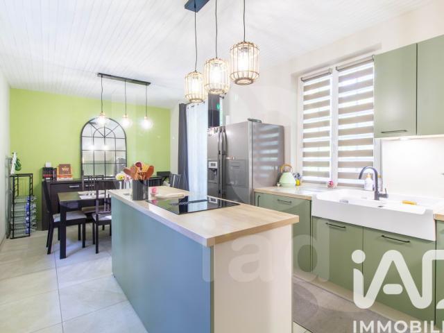 Maison 5 pièces 77 m²