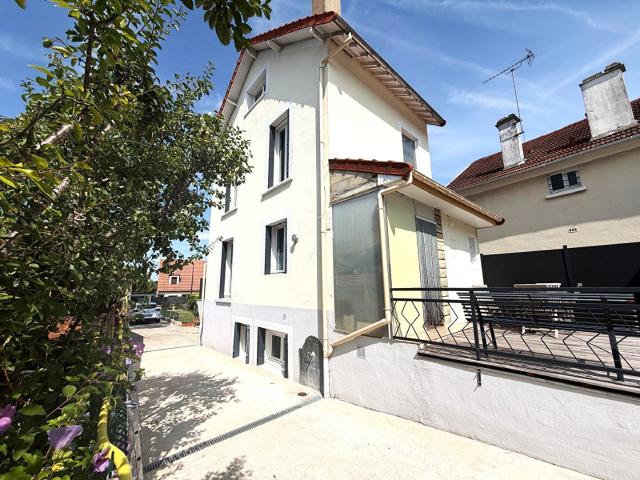 Maison 5 pièces 77 m²