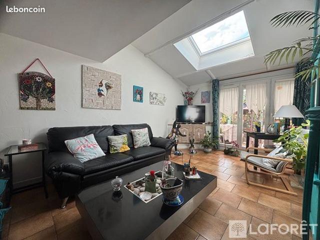 Maison 5 pièces 77 m²
