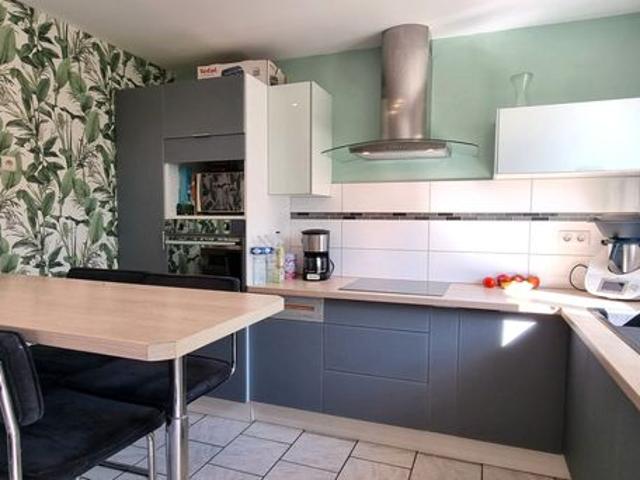 Maison 5 pièces 77 m²