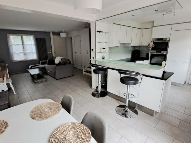 Maison 5 pièces 77 m²