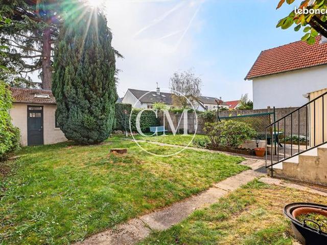 Maison 5 pièces 80 m²