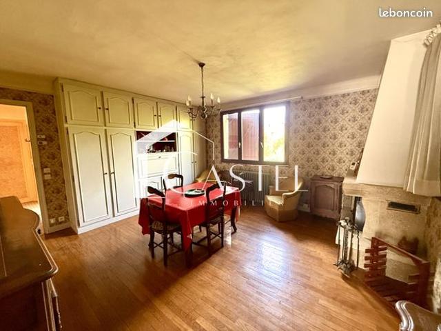 Maison 5 pièces 82 m²