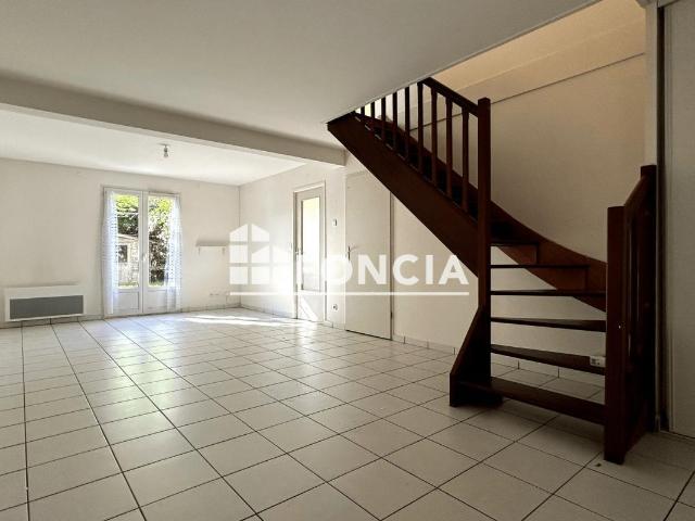 Maison 5 pièces 84 m²