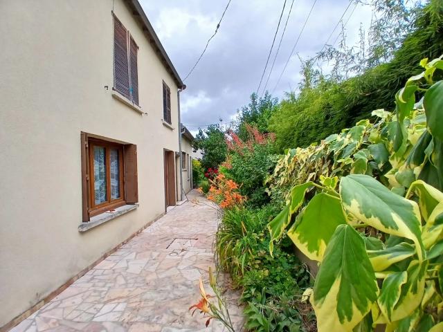 Maison 5 pièces 77 m²