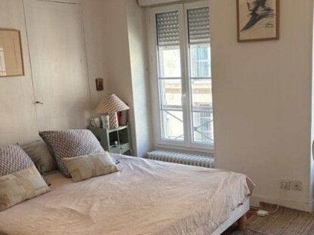 Maison 5 pièces, 84 m² à louer à Bordeaux 33000