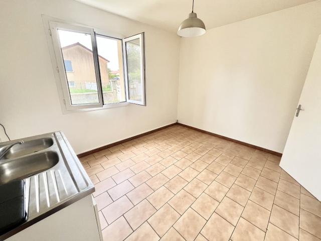 Maison 5 pièces, 84 m² à louer à Le Dorat 87210
