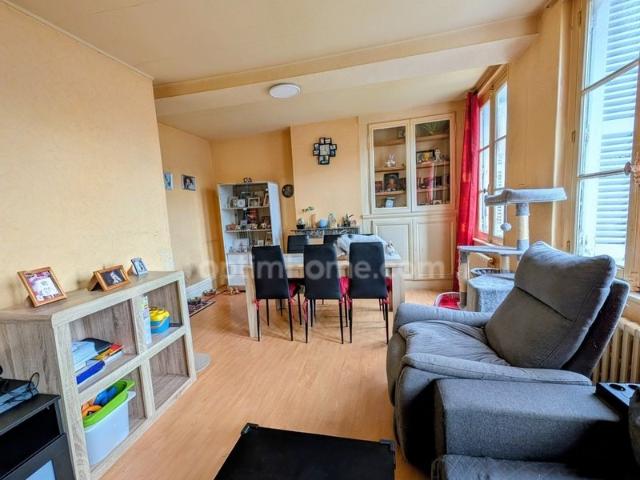 Maison 5 pièces 85 m²
