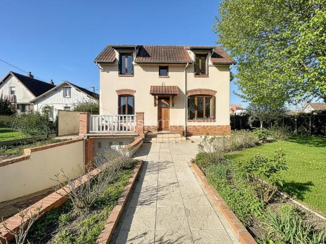 Maison 4 pièces 85 m²