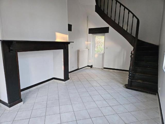 Maison 5 pièces, 88 m² à louer à Lefaux 62630