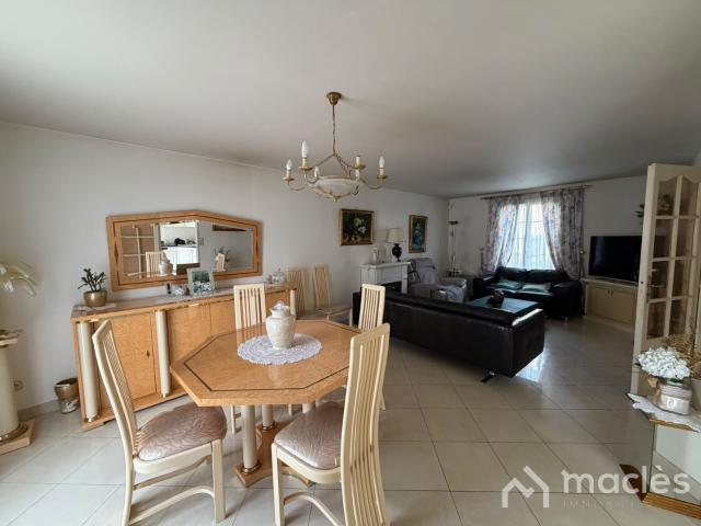 Maison 5 pièces 90 m²