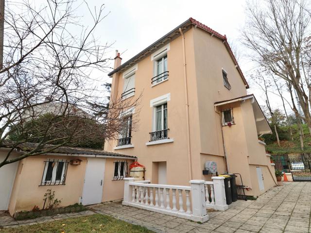 Maison 5 pièces 90 m²