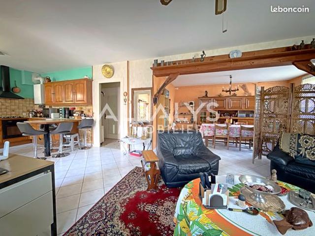 Maison 5 pièces 90 m²