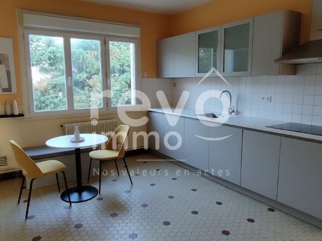 Maison 5 pièces 90 m²