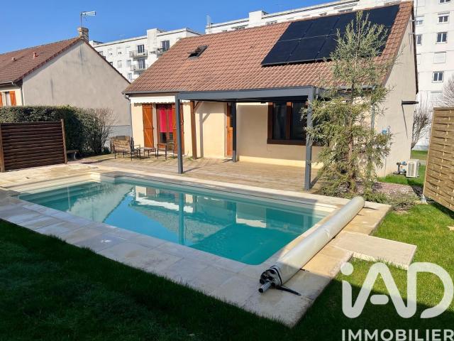 Maison 5 pièces 90 m²
