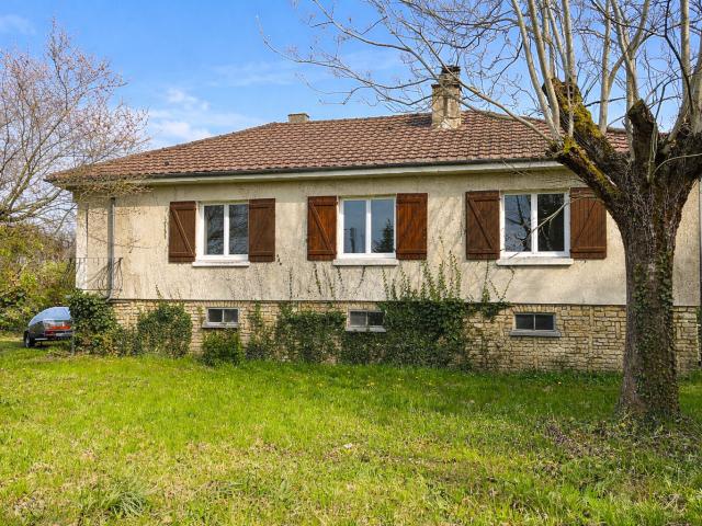 Maison 5 pièces, 90 m² à louer à Châtellerault 86100