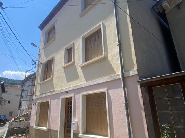 Maison 5 pièces, 90 m² à louer à Foix 09000