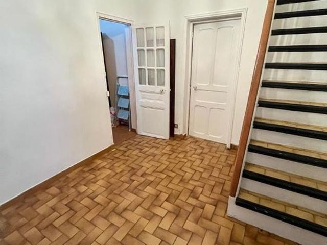 Maison 5 pièces, 90 m² à louer à Nanterre 92000