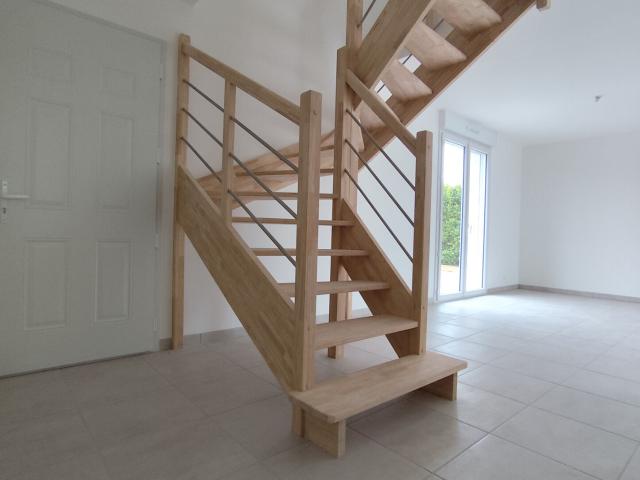 Maison 5 pièces, 91 m² à louer à Plouhinec 29780