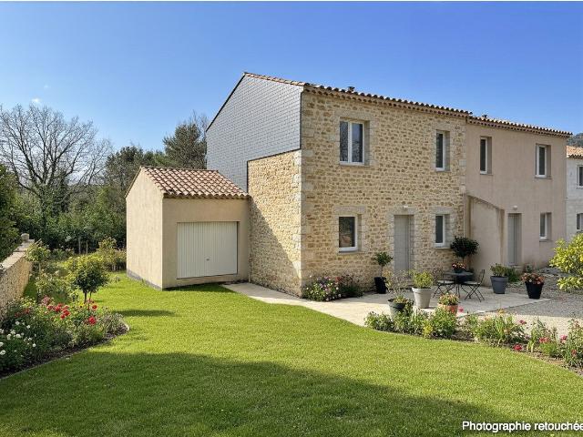 Maison 40 pièces 920 m²