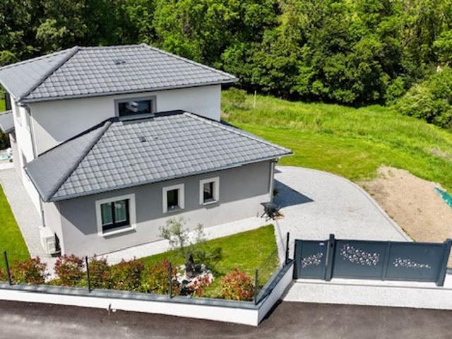 Maison 5 pièces 92 m²