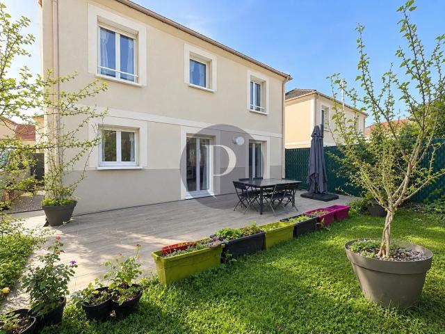 Maison 5 pièces 93 m²