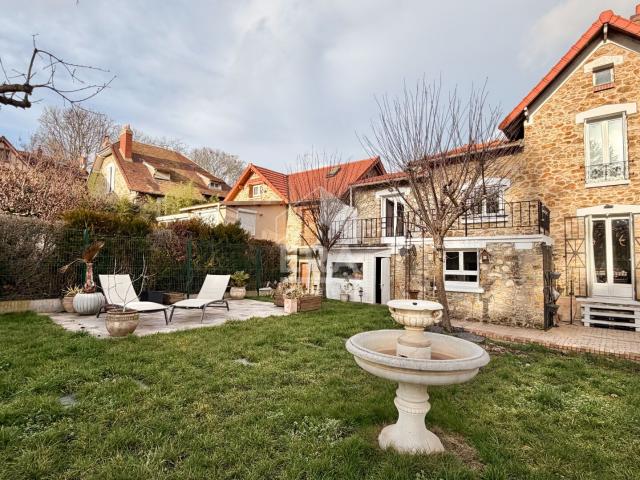 Maison 5 pièces 93 m²