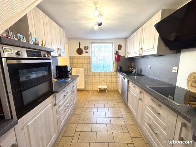 Maison 5 pièces 93 m²