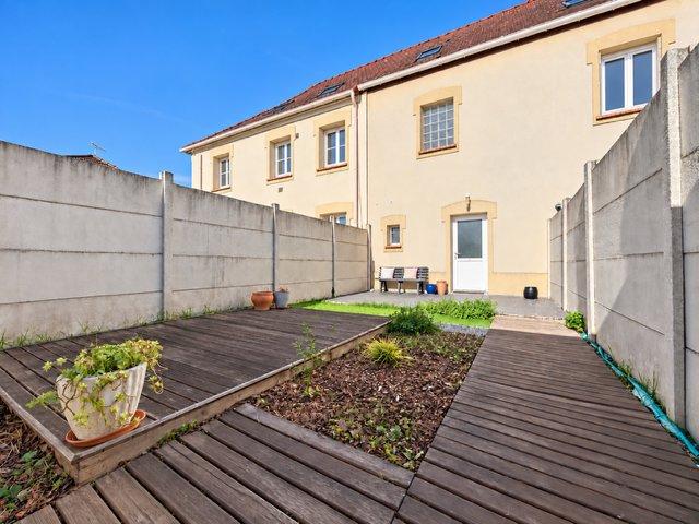 Maison 5 pièces 93 m²