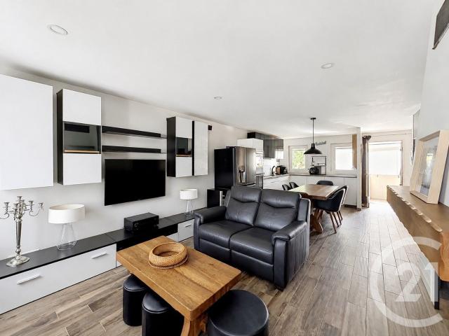 Maison 5 pièces 93 m²