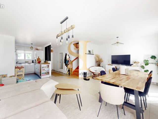 Maison 5 pièces 94 m²