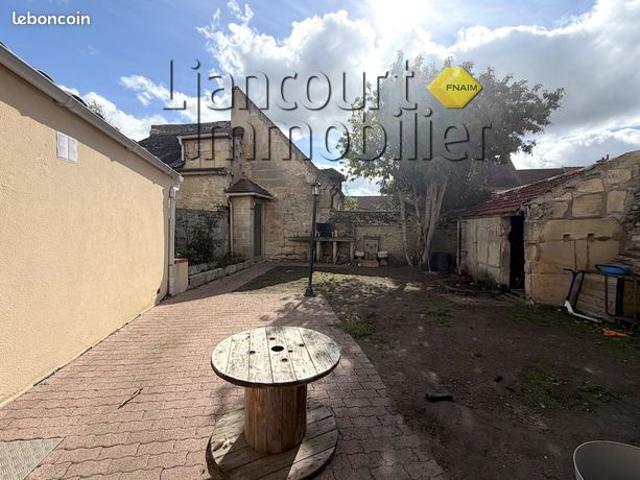 Maison 5 pièces 94 m²