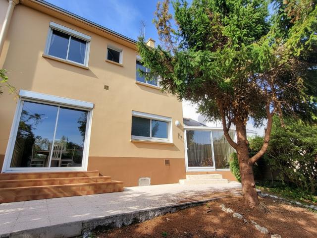 Maison 5 pièces 94 m²