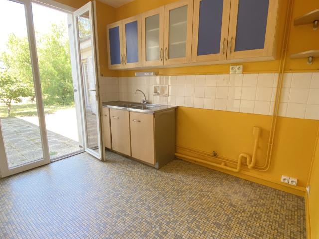 Maison 5 pièces, 94 m² à louer à Angers 49100