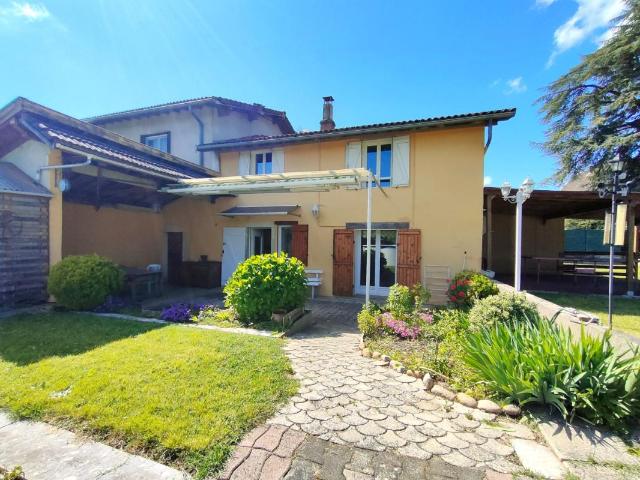 Maison 5 pièces / 95 m² / 210 000 EUR / VILLIEU LOYES MOLLON