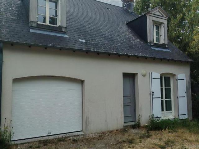 Maison 5 pièces, 95 m² à louer à Larçay 37270
