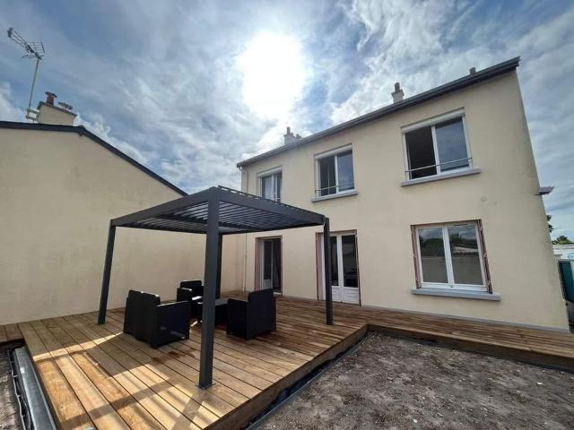 Maison 5 pièces, 95 m² à louer à Verrières en Anjou 49112