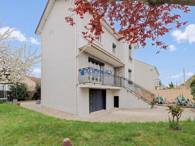 Maison 5 pièces 100 m²