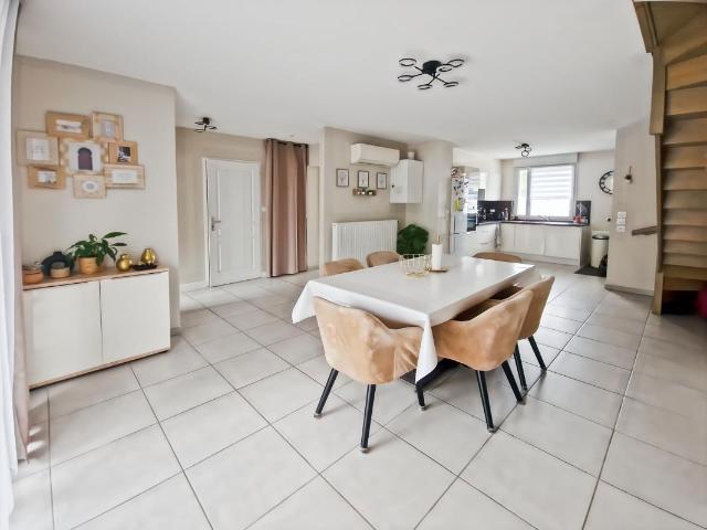 Maison 5 pièces 96 m²