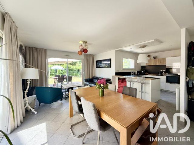 Maison 5 pièces 97 m²