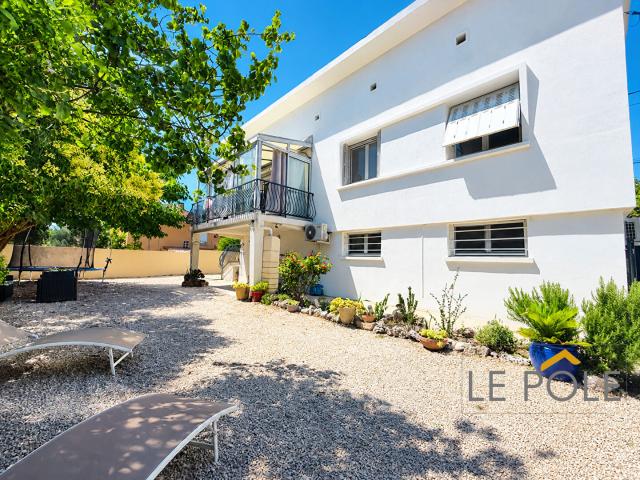 Maison 5 pièces 160 m²