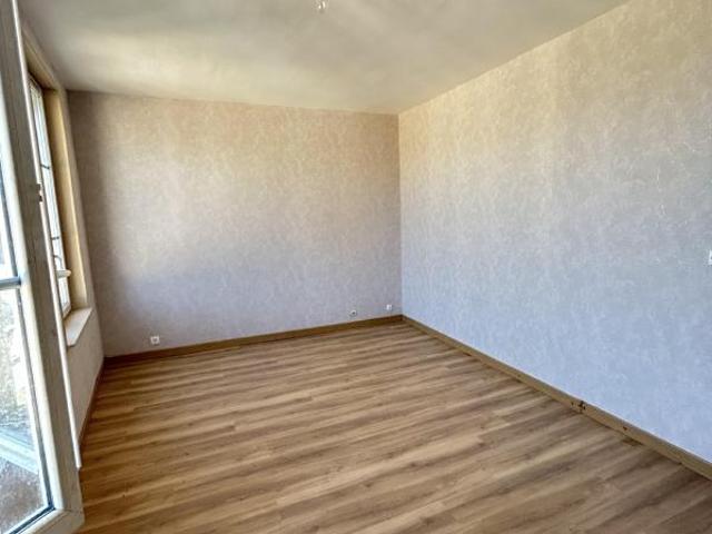 Maison 5 pièces, 97 m² à louer à Saint Pierre en Auge 14170