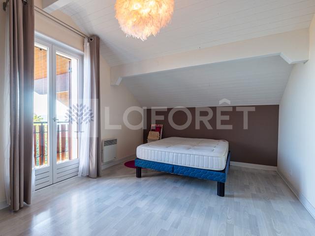Maison 5 pièces, 98 m² à louer à Annecy 74370