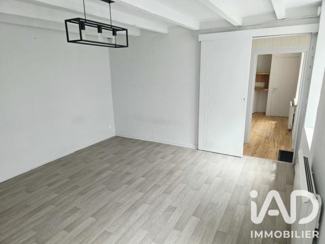 Maison 5 pièces, 98 m² à louer à Aiguefonde 81200