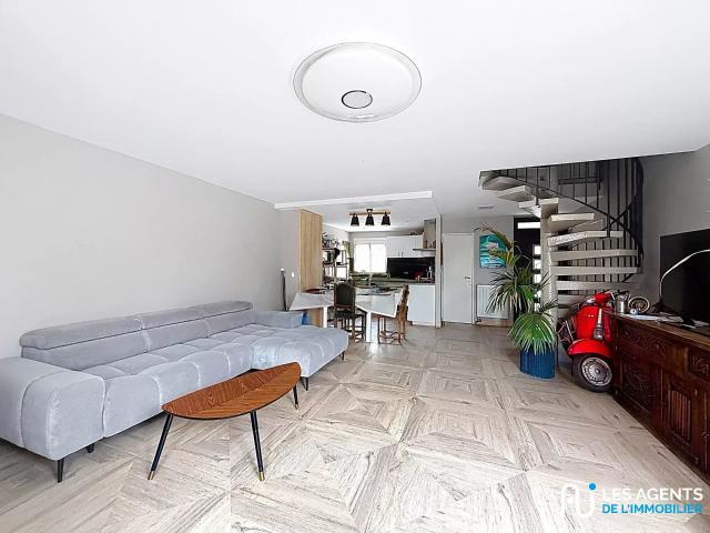 Maison 5 pièces 99 m²