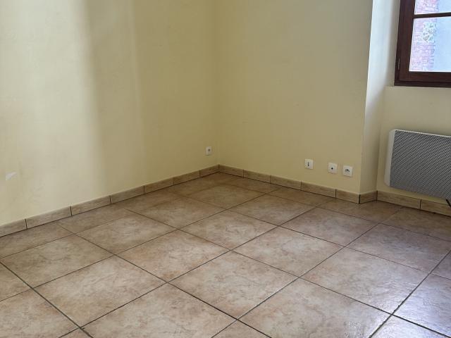 Maison 5 pièces, 99 m² à louer à Port Vendres 66660