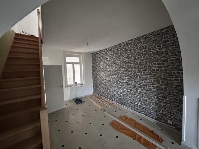 Maison 5 pièces, 99 m² à louer à Verquigneul 62113